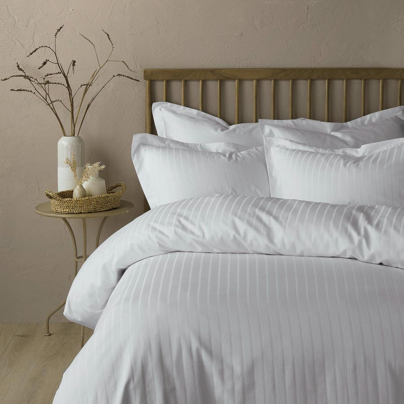 Luxe & Wilde Arla Duvet Set
