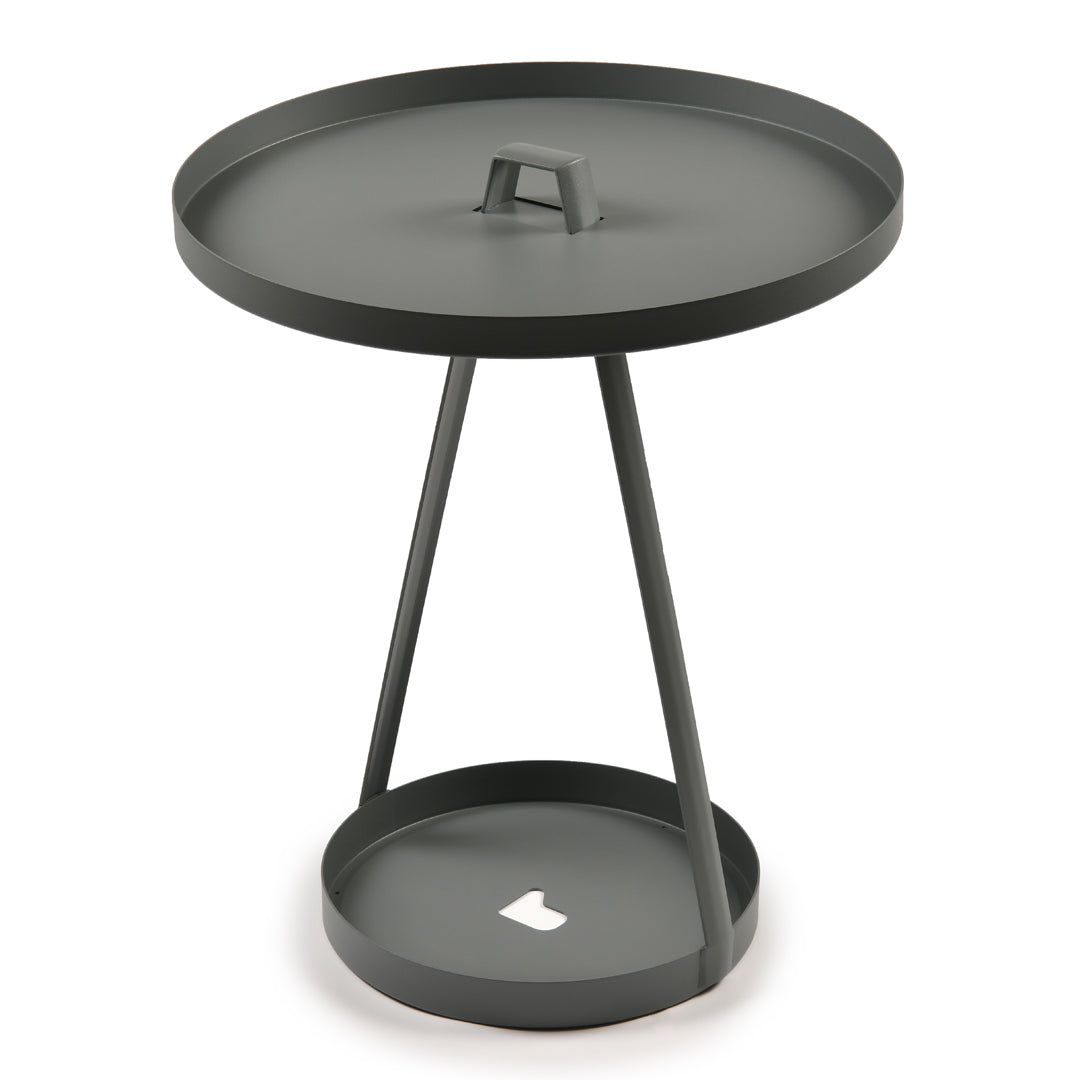 Extreme Lounging B Table