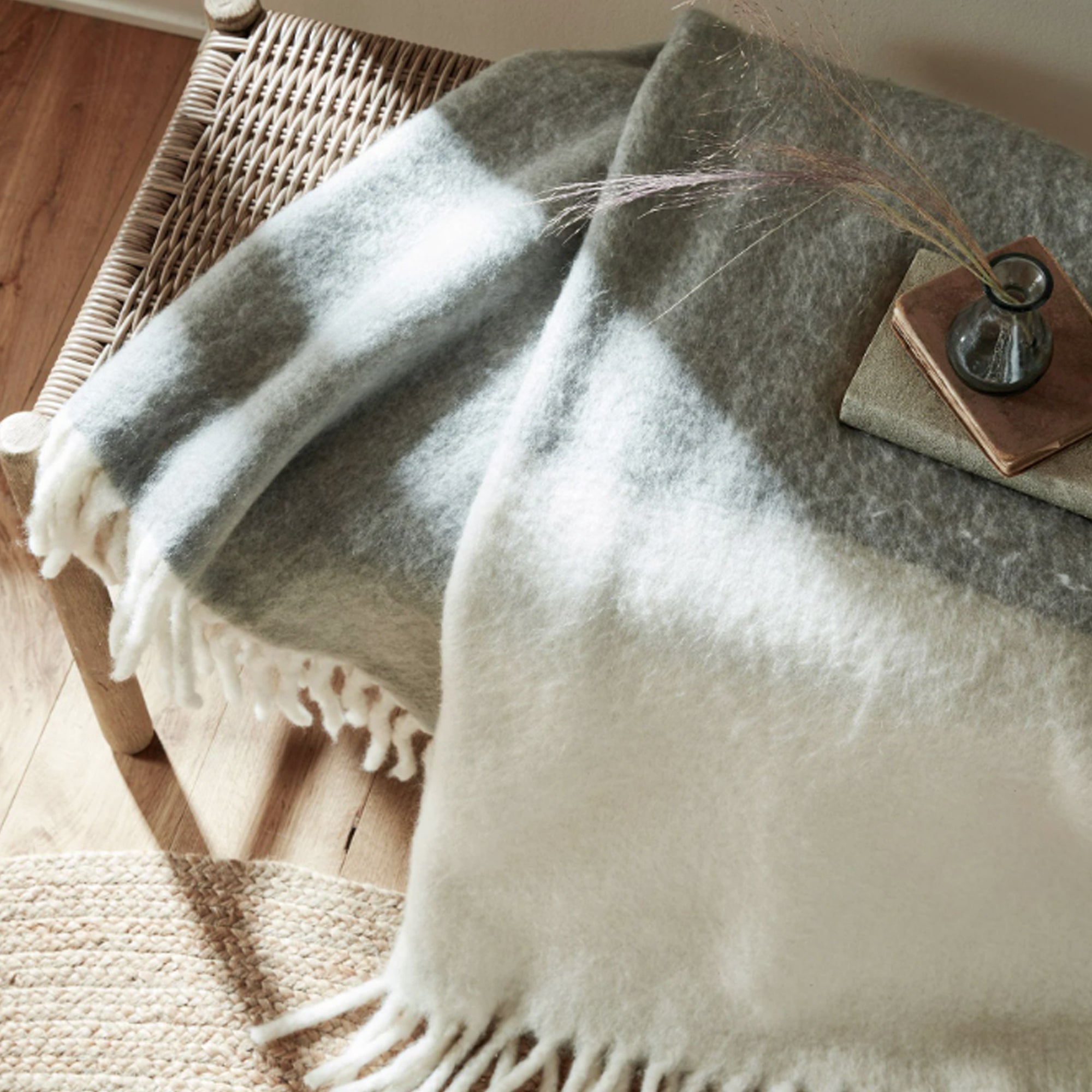 Laura Ashley Bronwen Throw