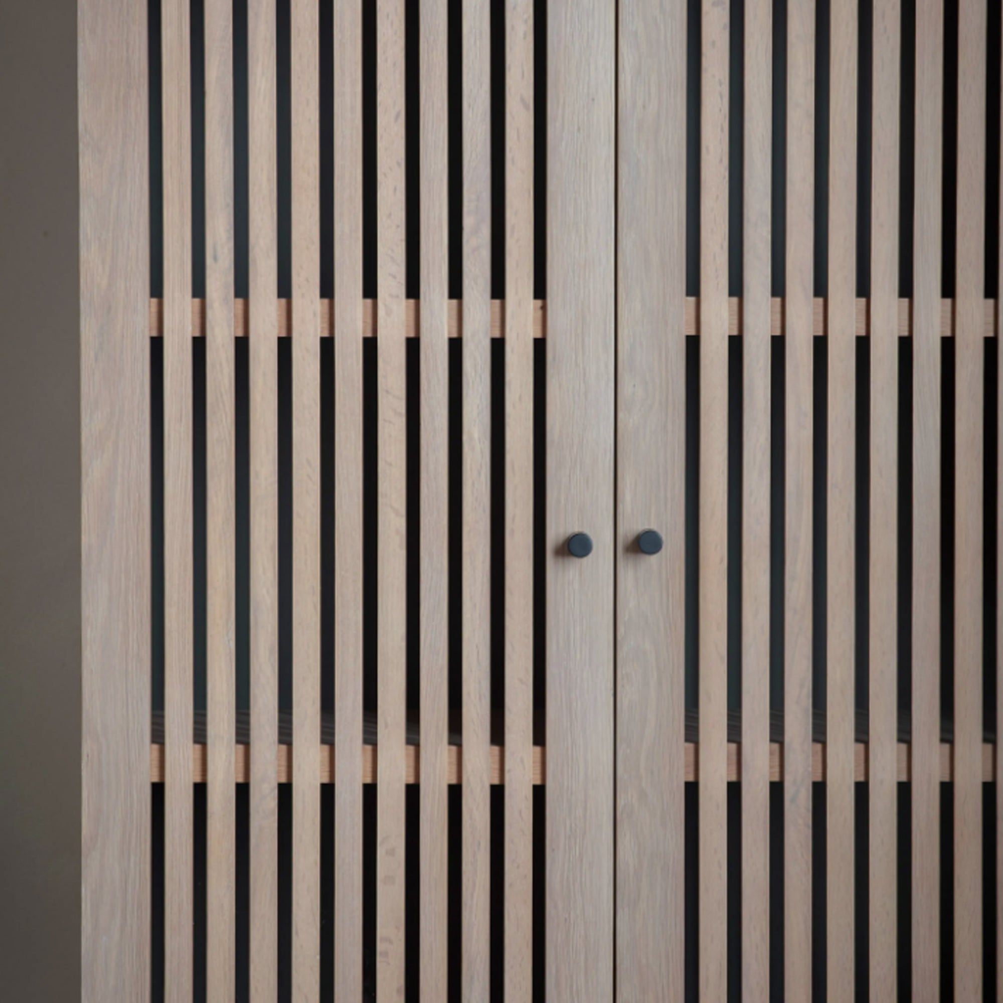Gallery Okayama Oak 2 Door Cocktail Cabinet