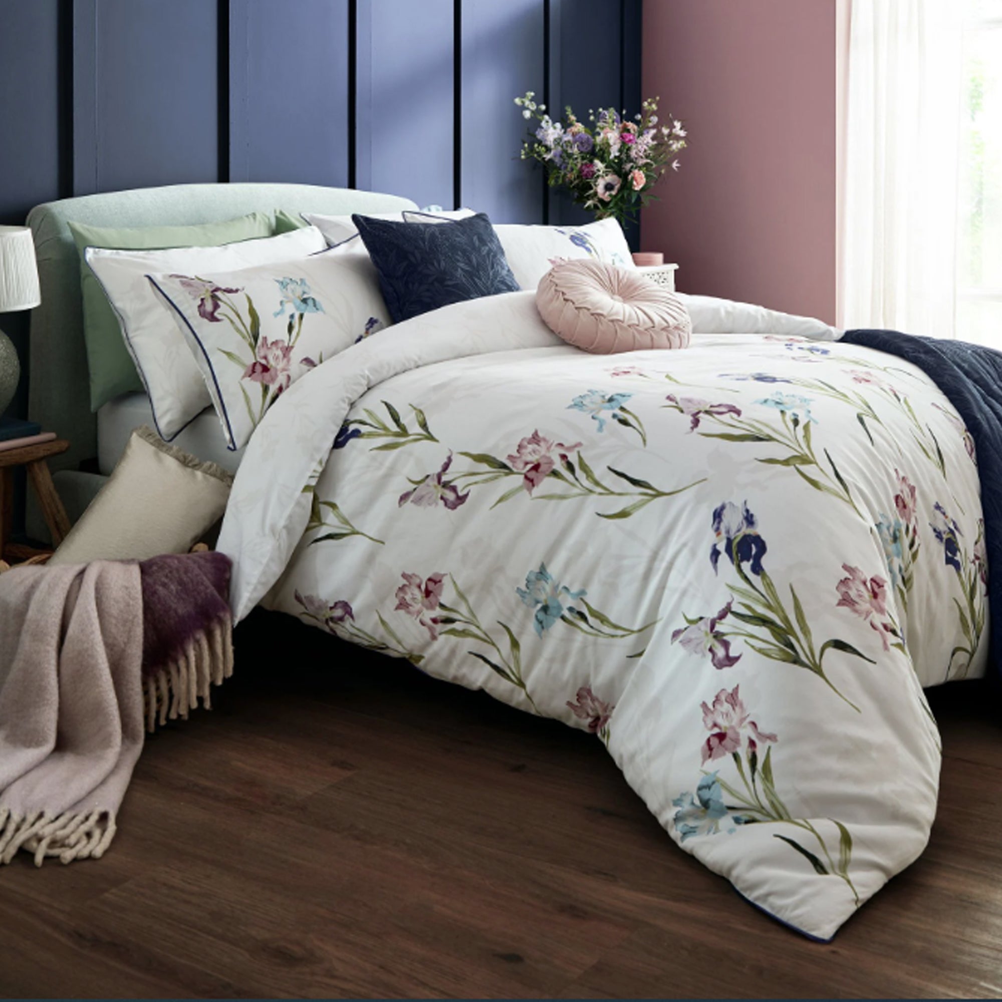 Laura Ashley Hawling Irises Duvet Set