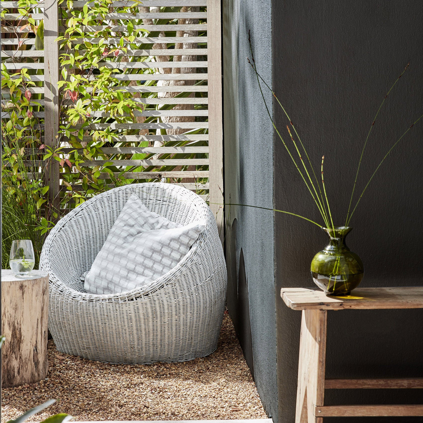 Little Greene - 216 - Obsidian Green