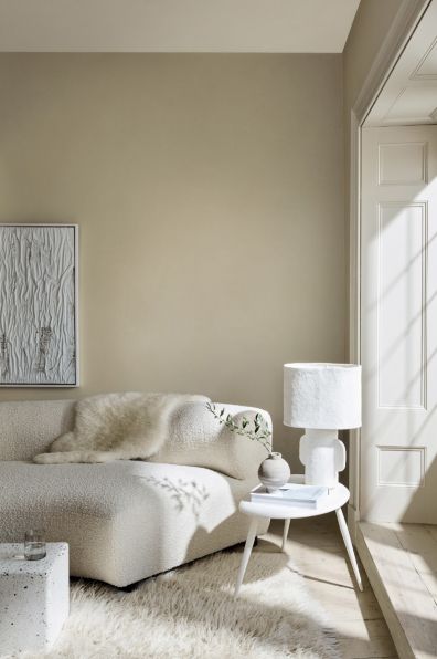 Little Greene - 330 - Silent White - Mid