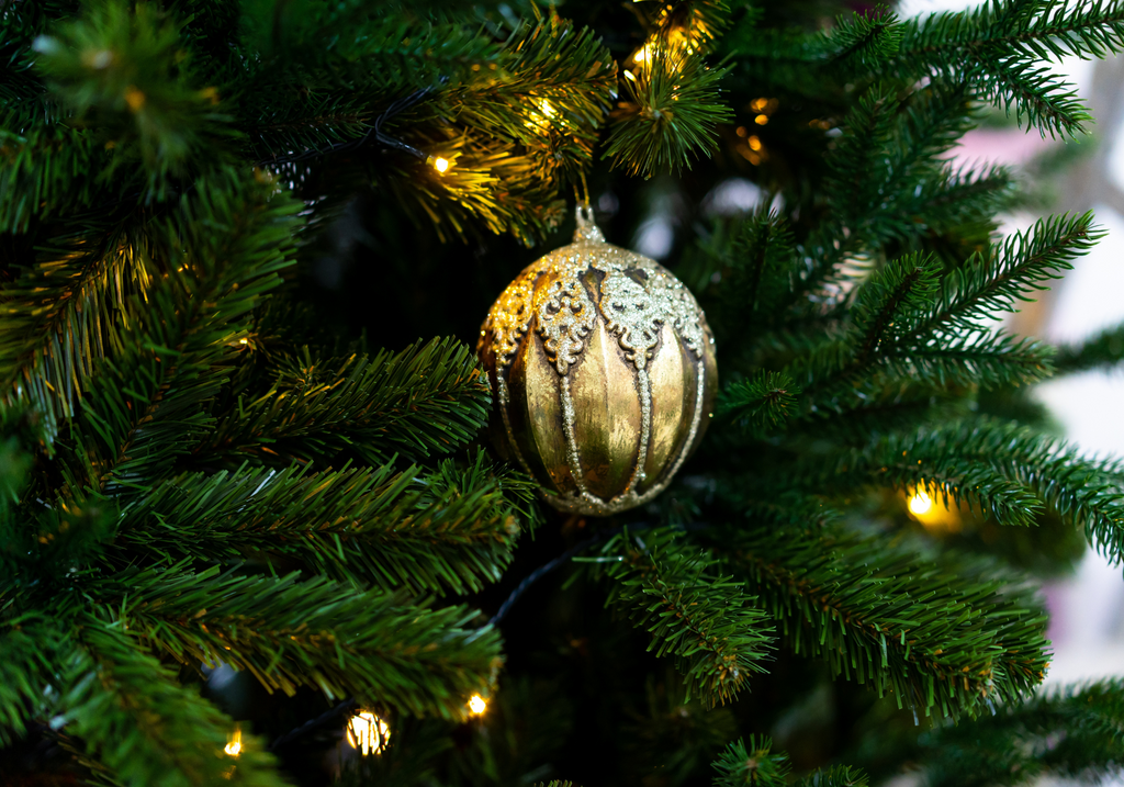 Christmas Tree Decorating Tips - How To Get A Luxury Look This Winter