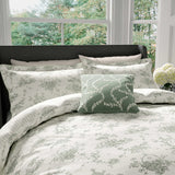 V&A Garden of Love Duvet Set