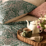 William Morris at Home Honeysuckle & Tulip Duvet Set