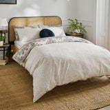 William Morris at Home Michaelmas Daisy Duvet Set