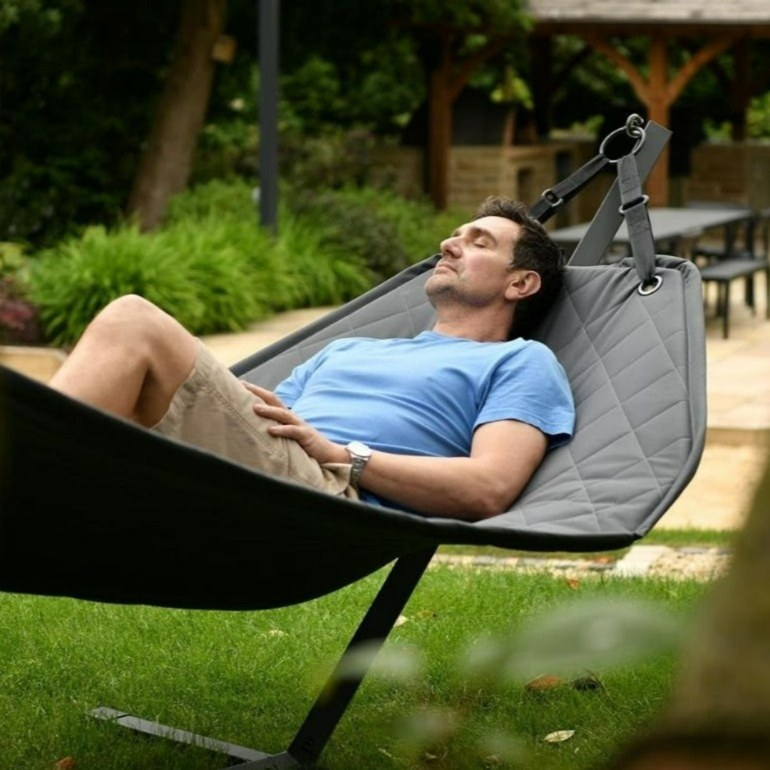Extreme Lounging B-Hammock | Taylors on the High Street
